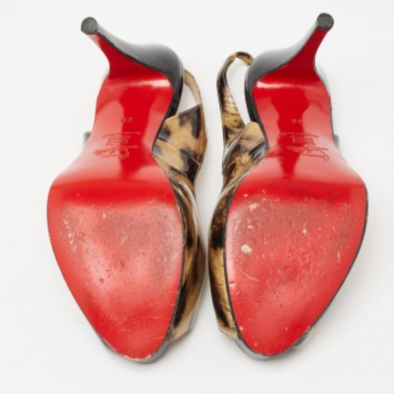 Christian Louboutin Sandalias de charol estampado No Prive Slingback Talla 38 en venta 3