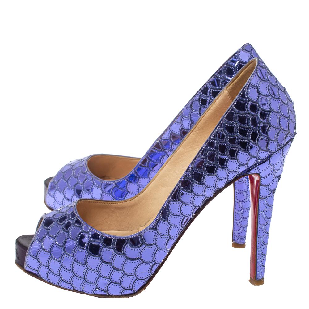 Women's Christian Louboutin Purple Mirrored Sequin Patent Leather Very Prive Pumps Size 