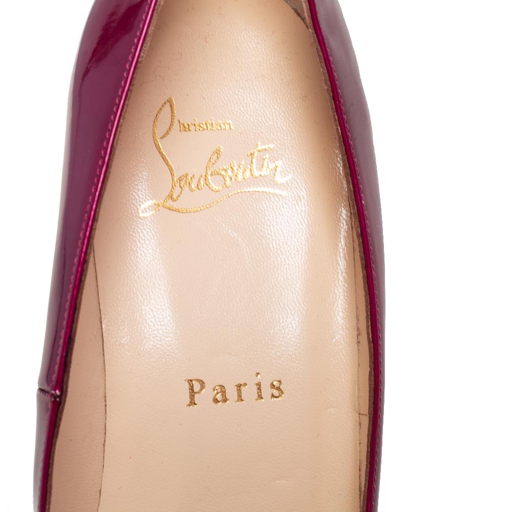 Christian Louboutin Bombas de cuña de charol púrpura Ron Ron Zeppa Tamaño 38.5 en Bueno Estado en Dubai, Al Qouz 2