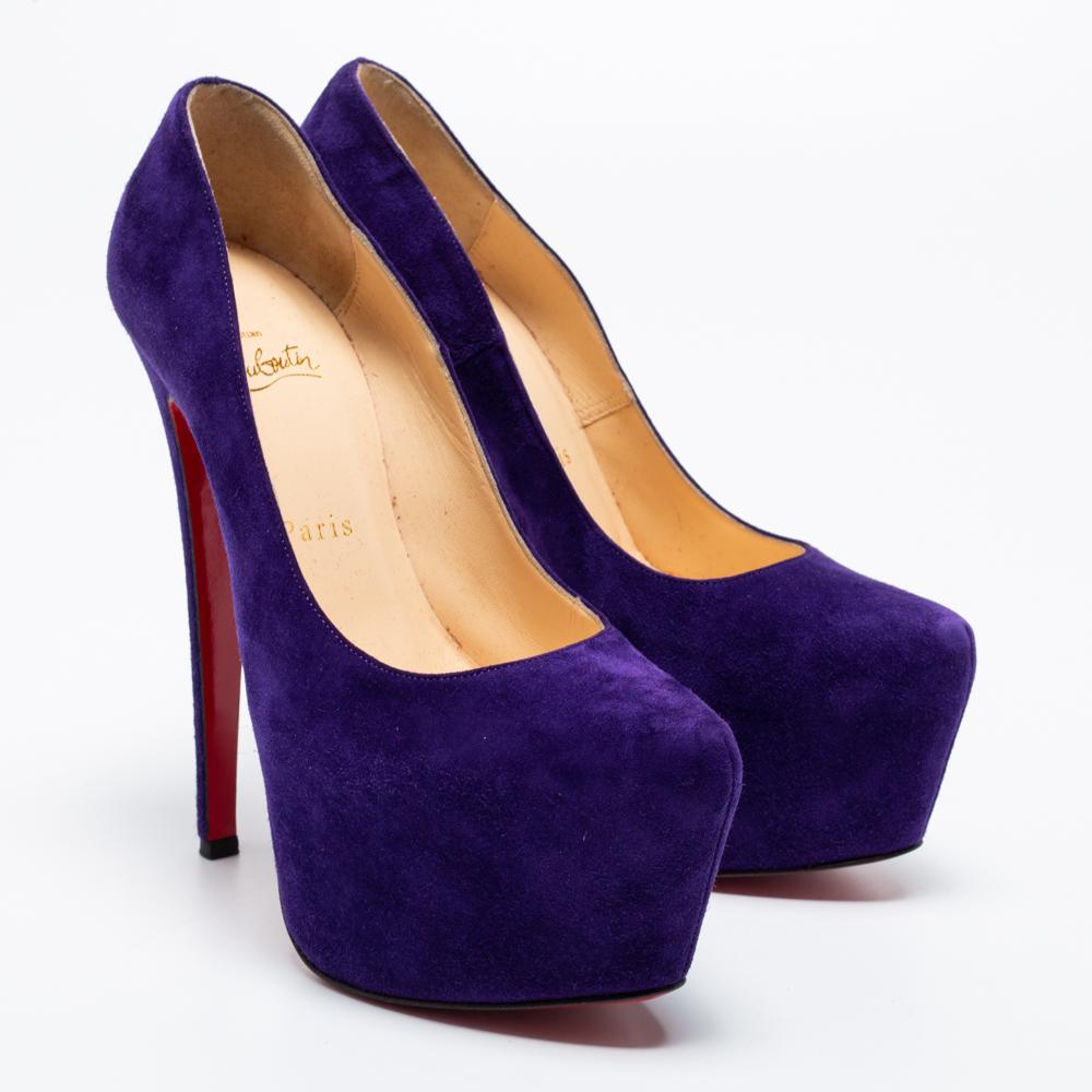 Take your love for Louboutins to new heights by adding this gorgeous Daffodile pair to your collection. The purple pumps simply speak high fashion in every stitch and curve. The exteriors come made from suede, and the statement pumps are finished