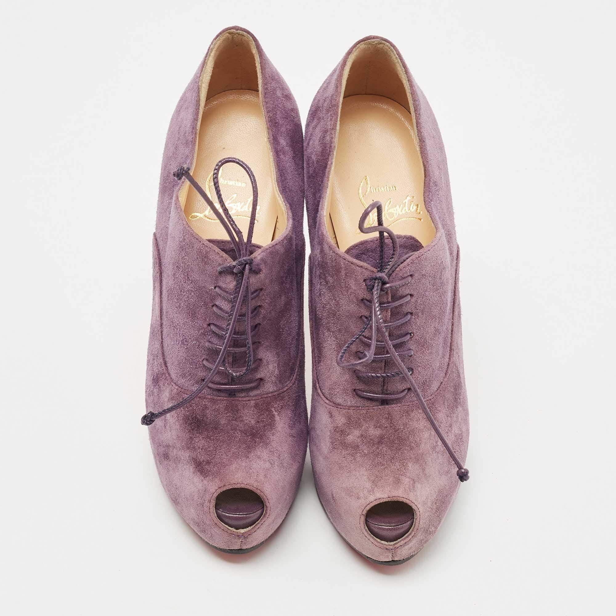 Christian Louboutin Purple Suede Peep Toe Lace Up Booties Size 35.5 In Excellent Condition For Sale In Dubai, Al Qouz 2