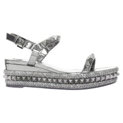 CHRISTIAN LOUBOUTIN Pyraclou 60 Anthracite metallic studded espadrille sandal