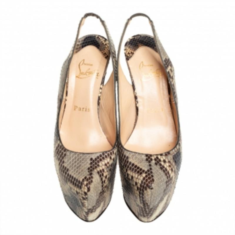 Christian Louboutin Python Daffodile Platform Slingback Sandals Size 37 In Fair Condition For Sale In Dubai, Al Qouz 2