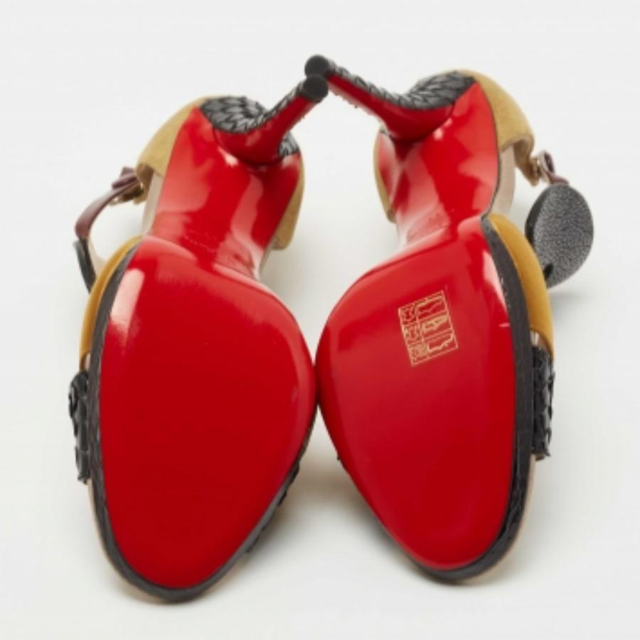 Christian Louboutin Sandalias aztecas de ante y satén con piel de pitón en relieve talla 41 en venta 1