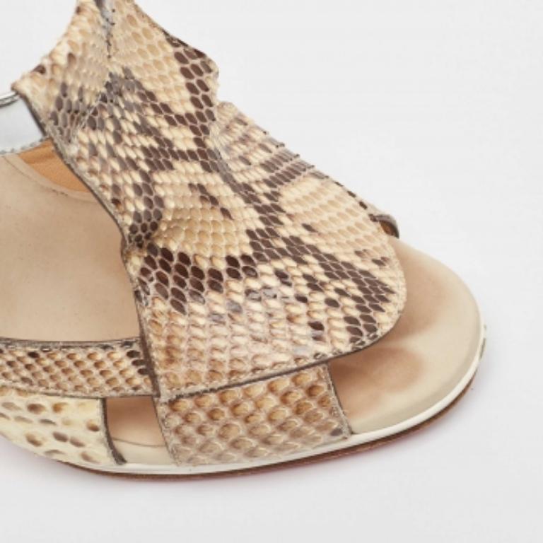 Christian Louboutin Sandalias con correa en el tobillo de piel de pitón y piel laminada talla 36 en venta 4