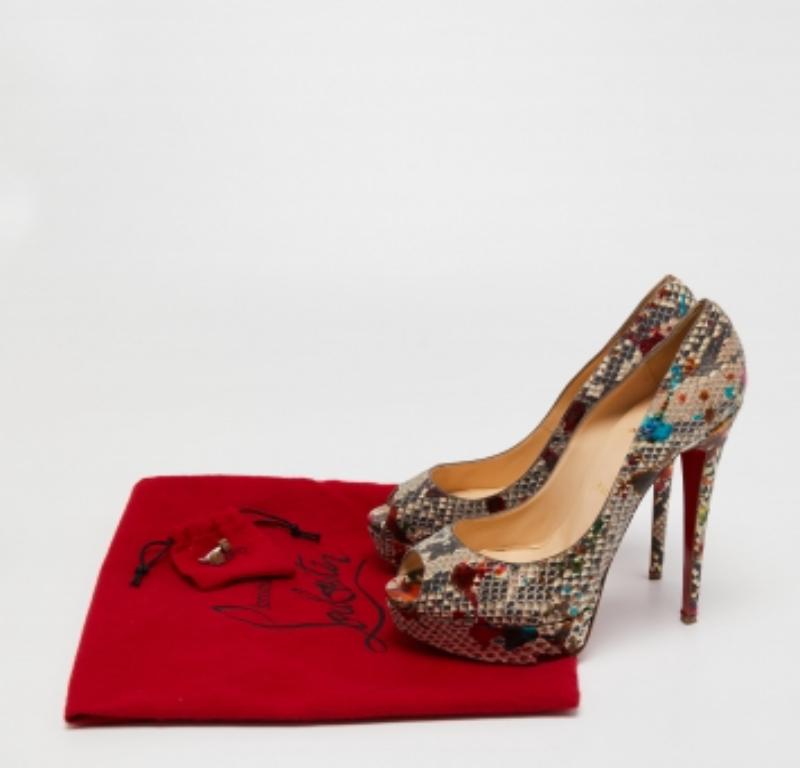 Christian Louboutin Python Leder Lady Peep Toe Plateau Pumps Größe 40 im Angebot 4