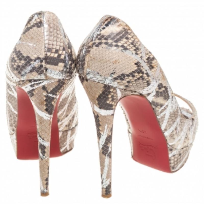 Christian Louboutin Pitone Patchwork Banana Peep Toe Platform Pumps Taglia 40.5 1