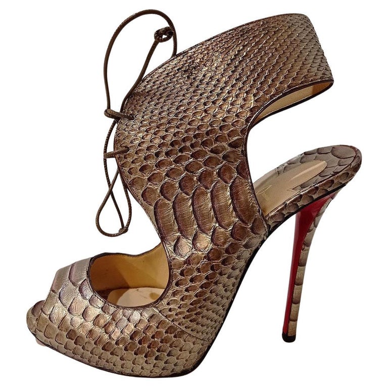 Christian Louboutin Shoes 37 - 404 For Sale on 1stDibs