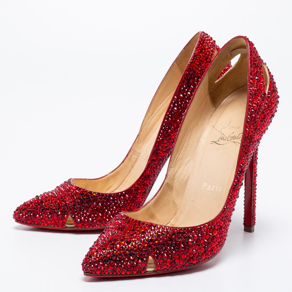 These mesmerizing pumps from Christian Louboutin are special shoes indeed. They are designed with selective features that exhibit the brand's signature skill and legacy effortlessly. Covered in embellishments and cut into a sleek silhouette with