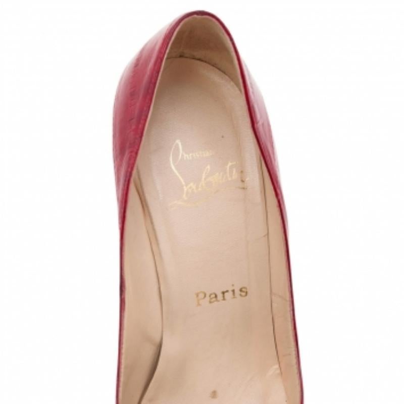 Christian Louboutin escarpins rouges en cuir d'anguille, taille 36,5 Bon état à Dubai, Al Qouz 2