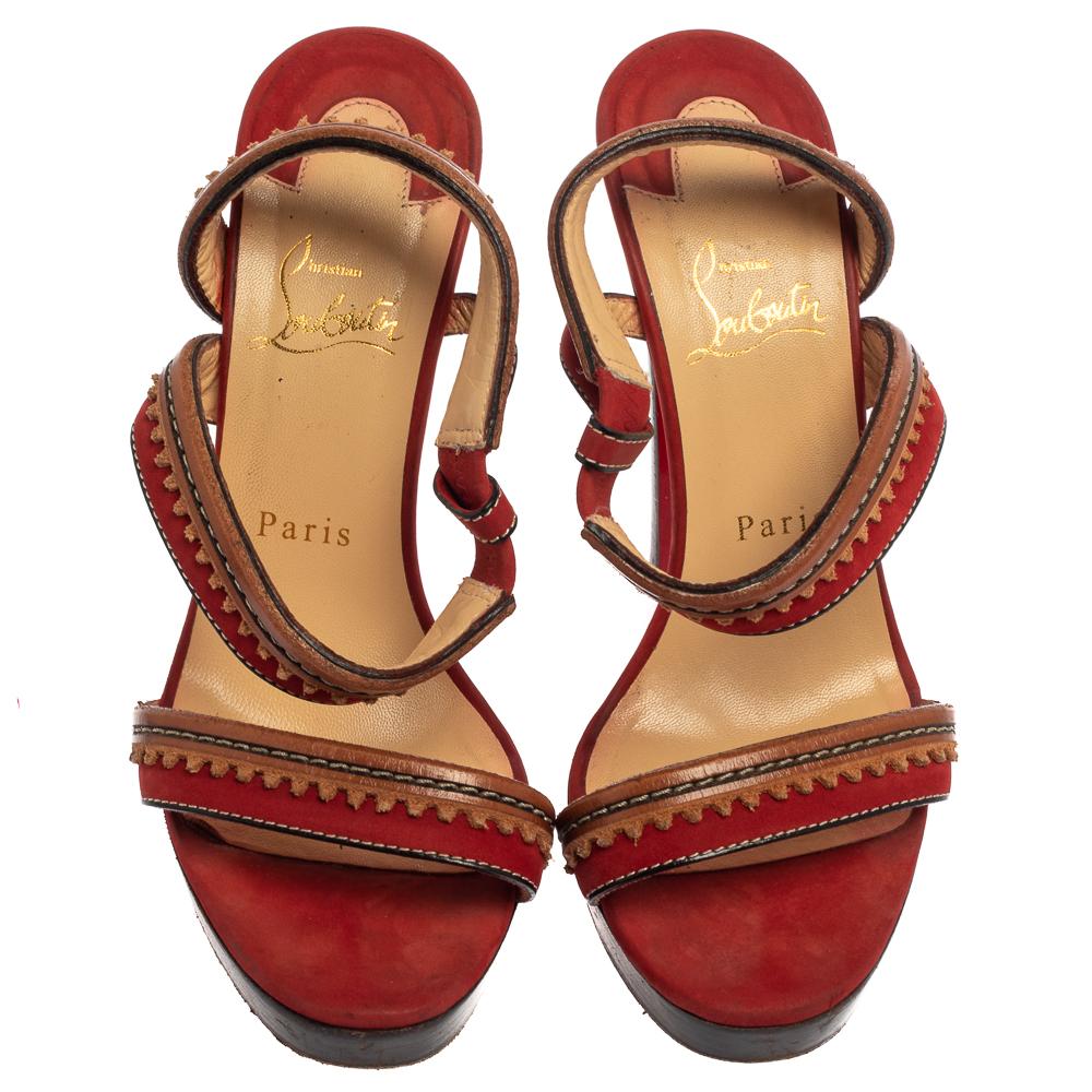 Let these gorgeous sandals offer you style and comfort. Designed by Christian Louboutin, they have been crafted using leather and suede into an open-toe sandal. The Trepi City sandals are lined with leather and lifted on 12.5 cm heels,

