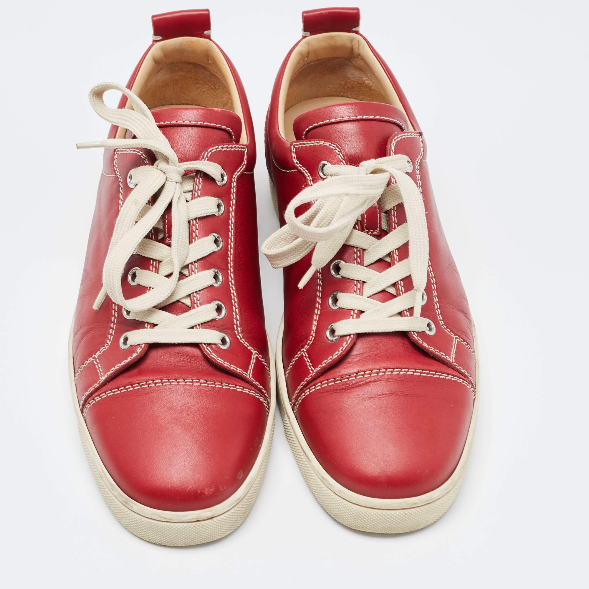 Christian Louboutin Red Leather Sneakers Size 42.5 In Good Condition In Dubai, Al Qouz 2
