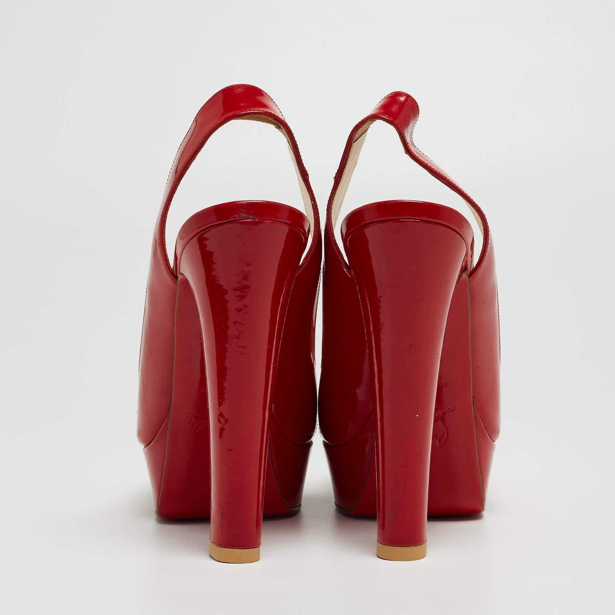 Christian Louboutin Red Marpoil Peep Toe Platform Slingback Sandals Size 37.5 In Good Condition For Sale In Dubai, Al Qouz 2