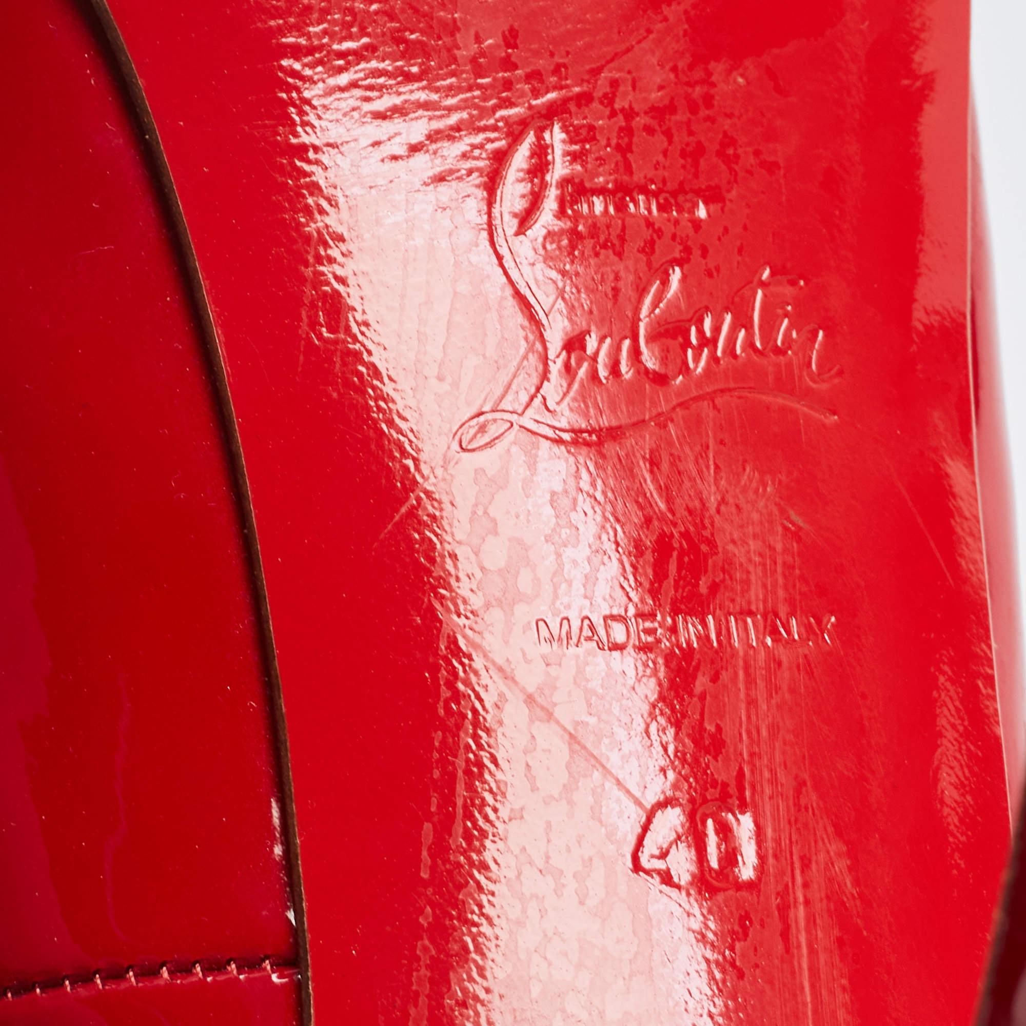 Christian Louboutin escarpins pour femme vernis rouge taille 40 en vente 2