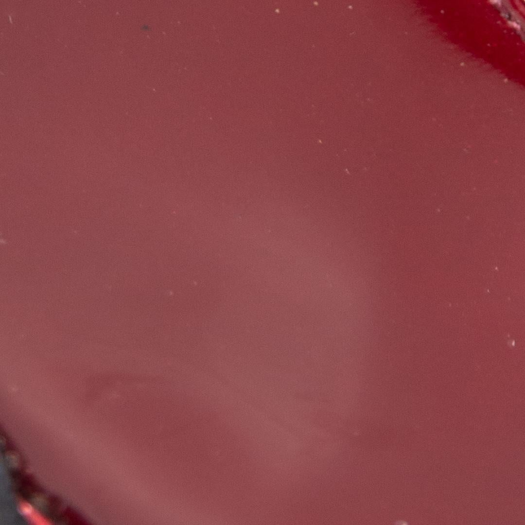 Christian Louboutin Rote Lackleder Heels mit Absatz Größe IT 39 Damen im Angebot