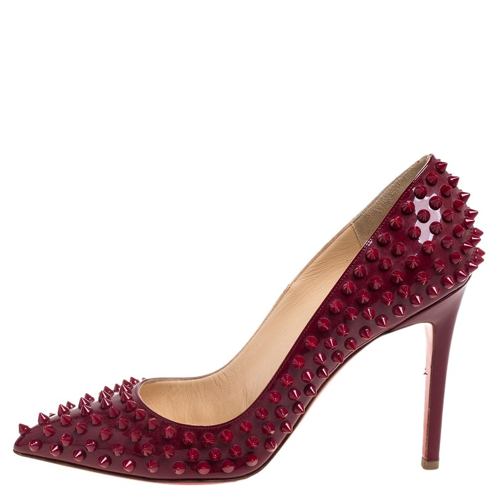 Christian Louboutin Red Patent Leather Pigalle Spikes Pumps Size 39.5 In Good Condition In Dubai, Al Qouz 2