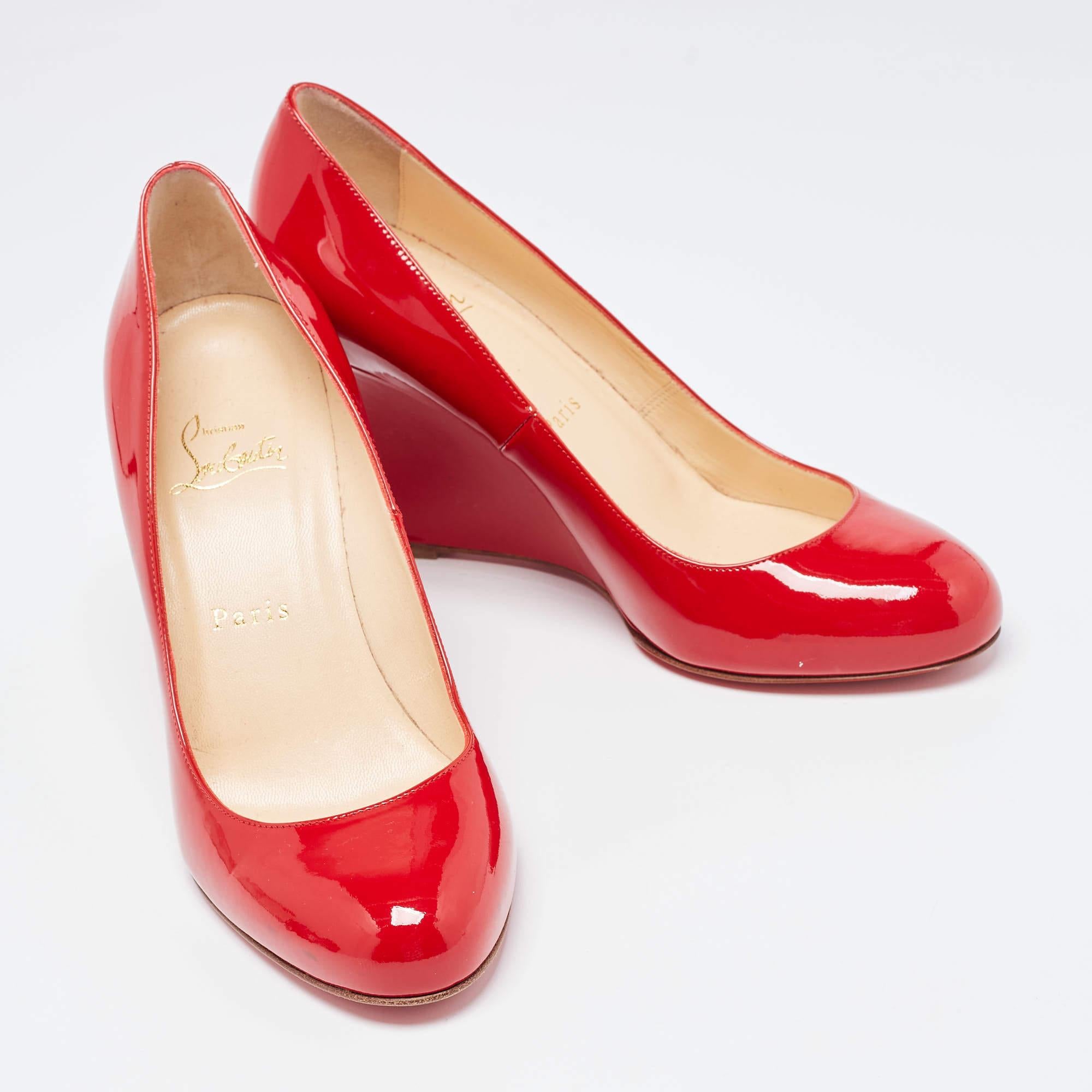 Christian Louboutin Red Patent Leather Ron Ron Wedge Pumps Size 38.5 For Sale 1