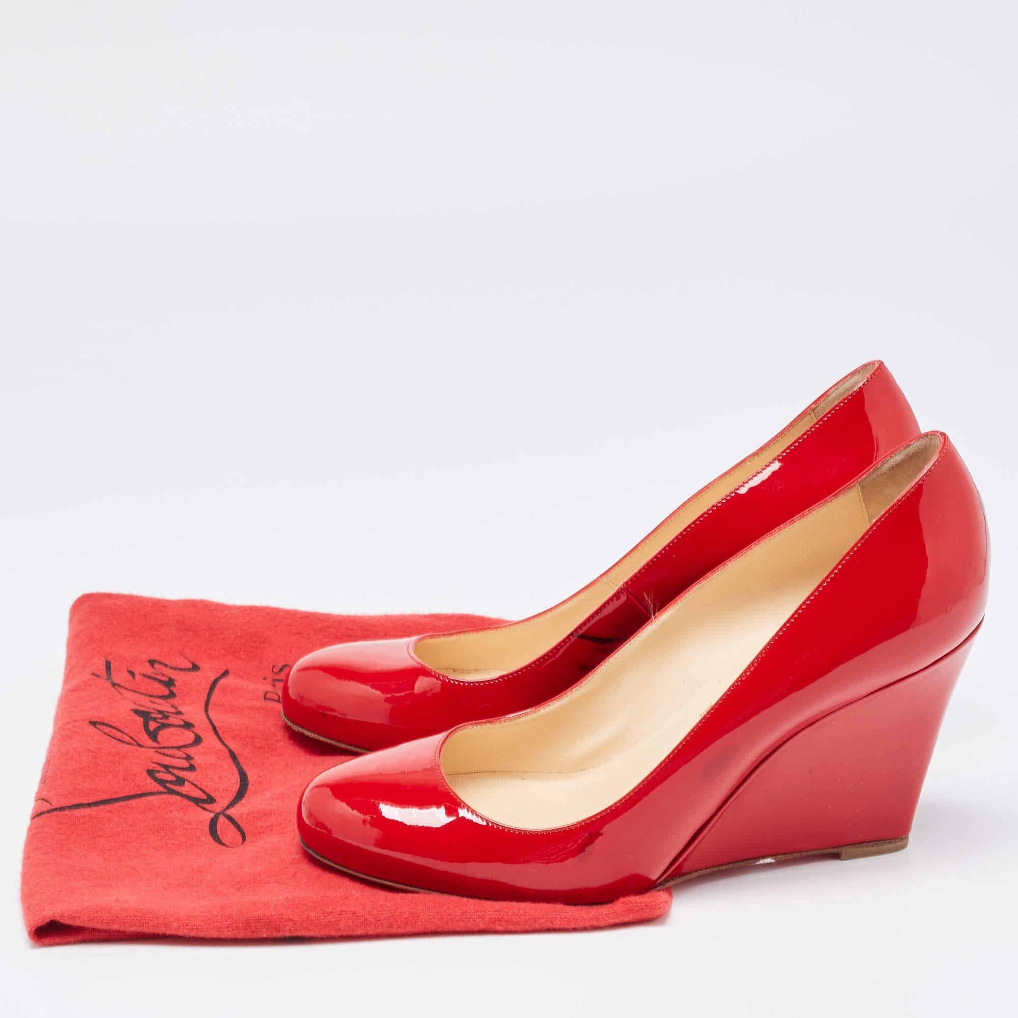 Christian Louboutin Red Patent Leather Ron Ron Wedge Pumps Size 38.5 For Sale 4