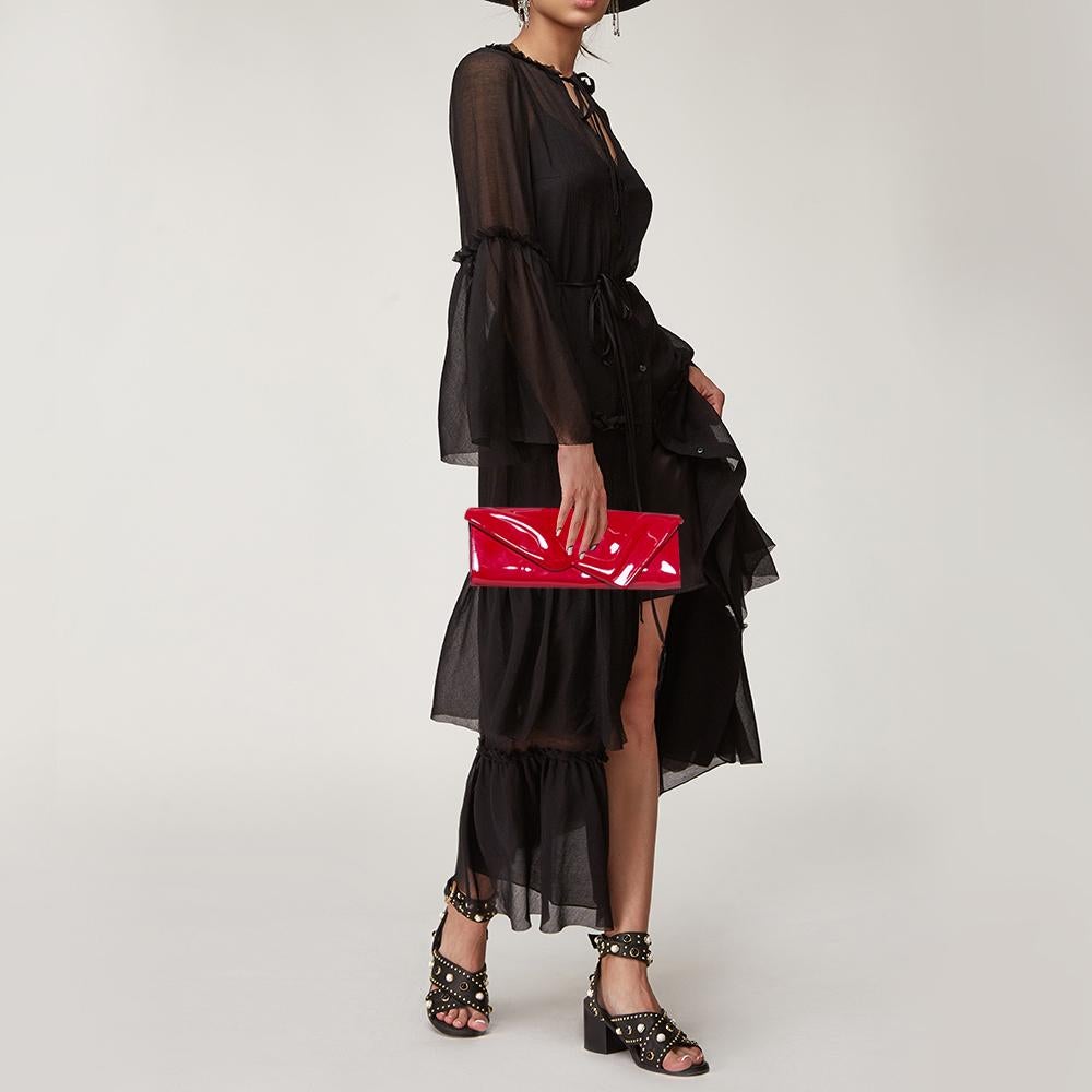 Christian Louboutin Rotes Lackleder So Kate Baguette Clutch im Zustand „Relativ gut“ in Dubai, Al Qouz 2