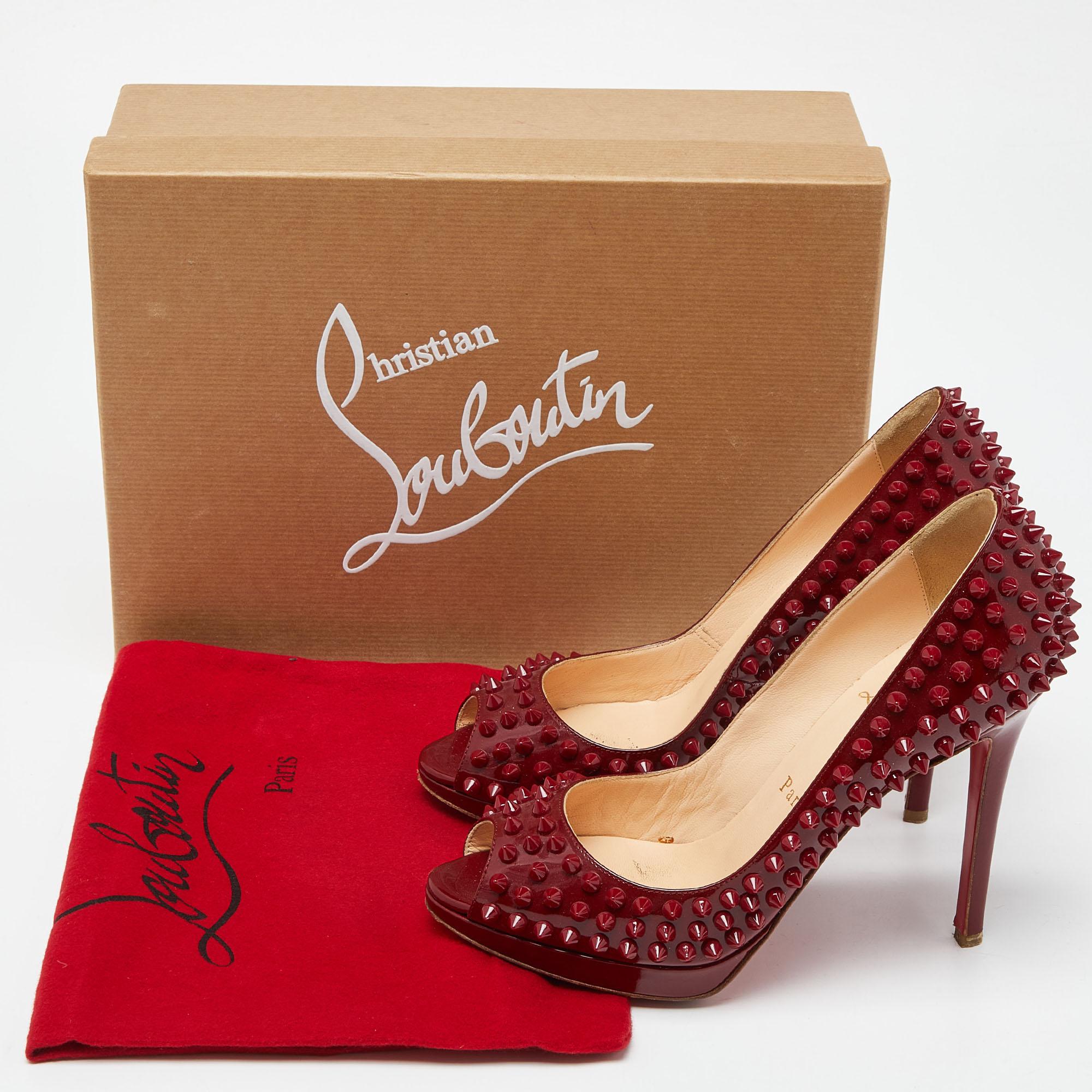 Christian Louboutin Red Patent Leather Yolanda Spiked Peep-Toe Pumps Size 37.5 For Sale 5