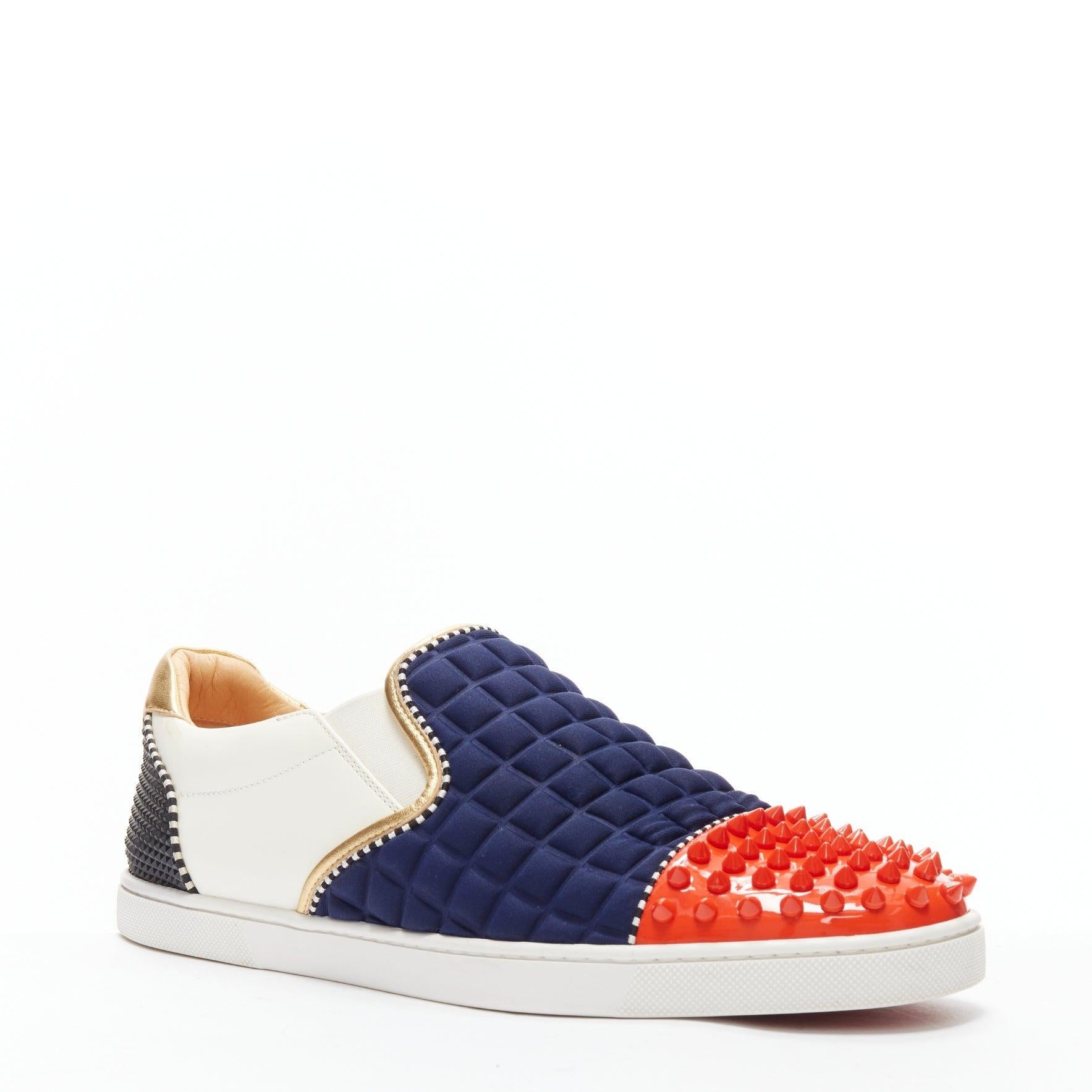 CHRISTIAN LOUBOUTIN red patent spike toe low top skate sneaker EU42 In Good Condition In Hong Kong, NT
