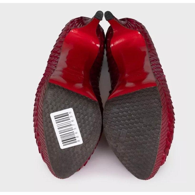 Donna Christian Louboutin Red Python Peep-Toe Heels - Size 40 in vendita