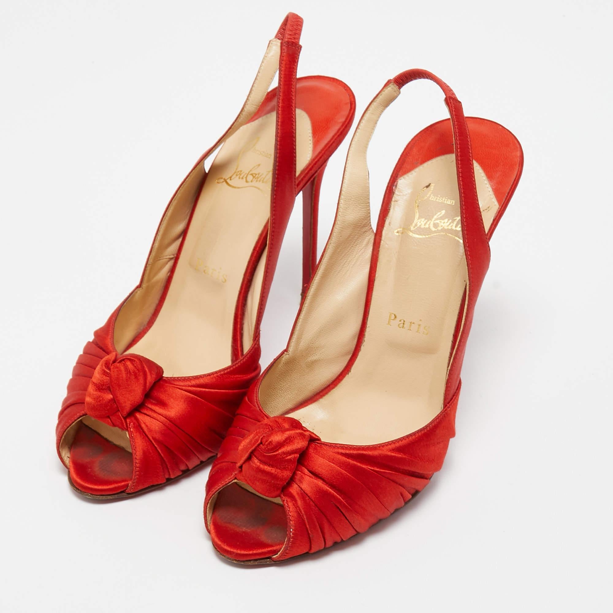 These red pumps from Christian are meant to be a loved choice. Wonderfully crafted and balanced on sleek heels, the slingback pumps will lift your feet in a stunning silhouette.

