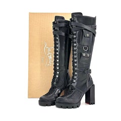 Stivali al ginocchio con lacci e suola a zoccolo "Sand And Glory 100" di Christian Louboutin, taglia 37,5