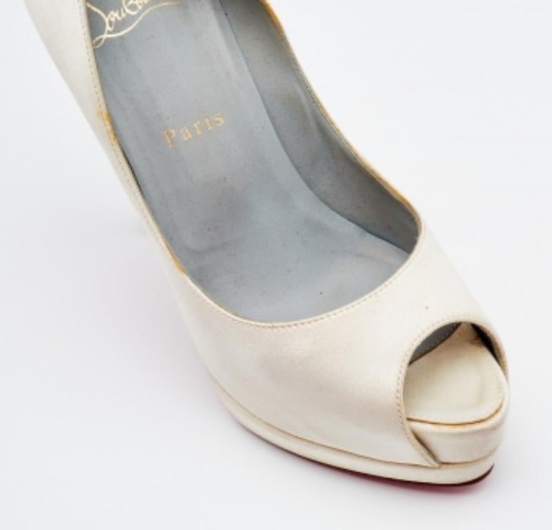 Christian Louboutin Satén Palais Royal Bombas de plataforma con puntera abierta Talla 37.5 en venta 1