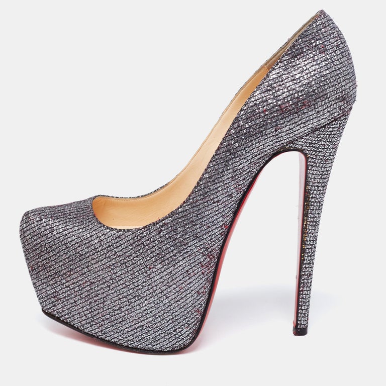 Christian Louboutin Silver Glitter Daffodile Pumps Size 37 For