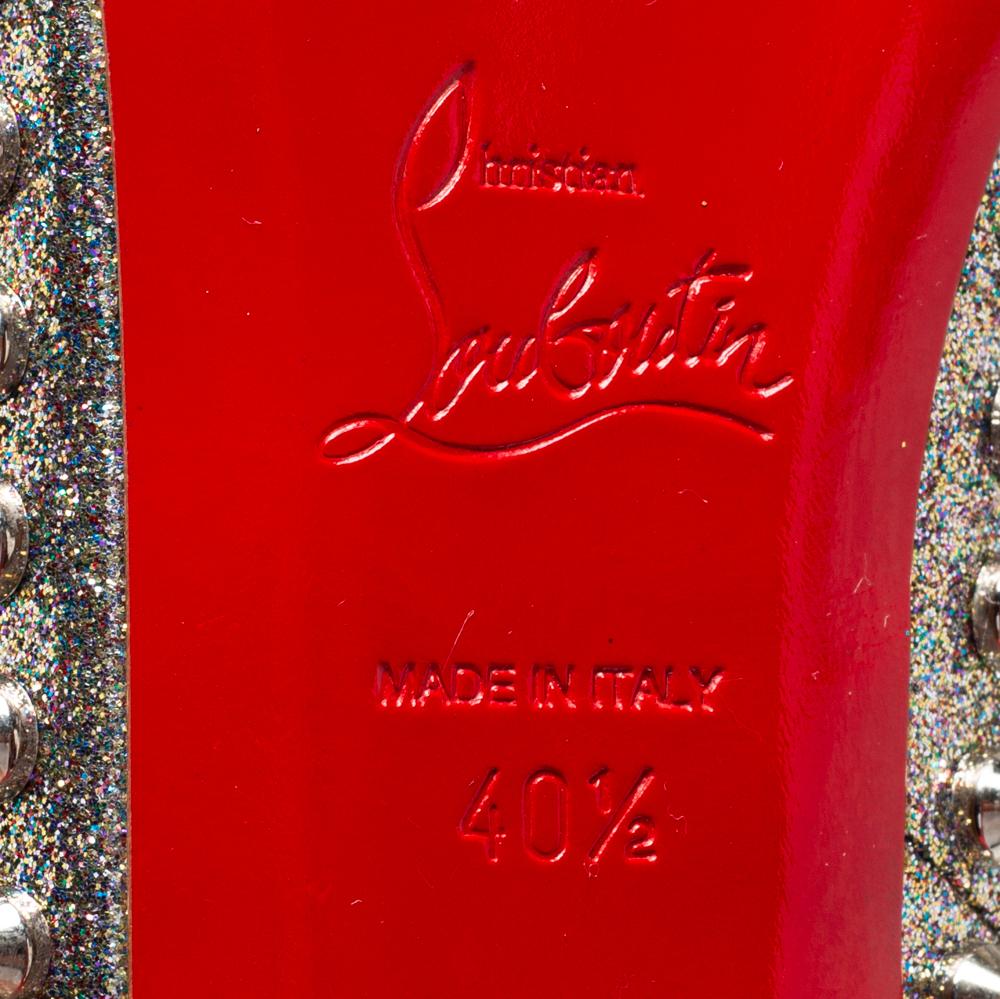 Christian Louboutin Silver Glitter Spike Embellished  Peep Toe Pumps Size 40.5 In Good Condition In Dubai, Al Qouz 2