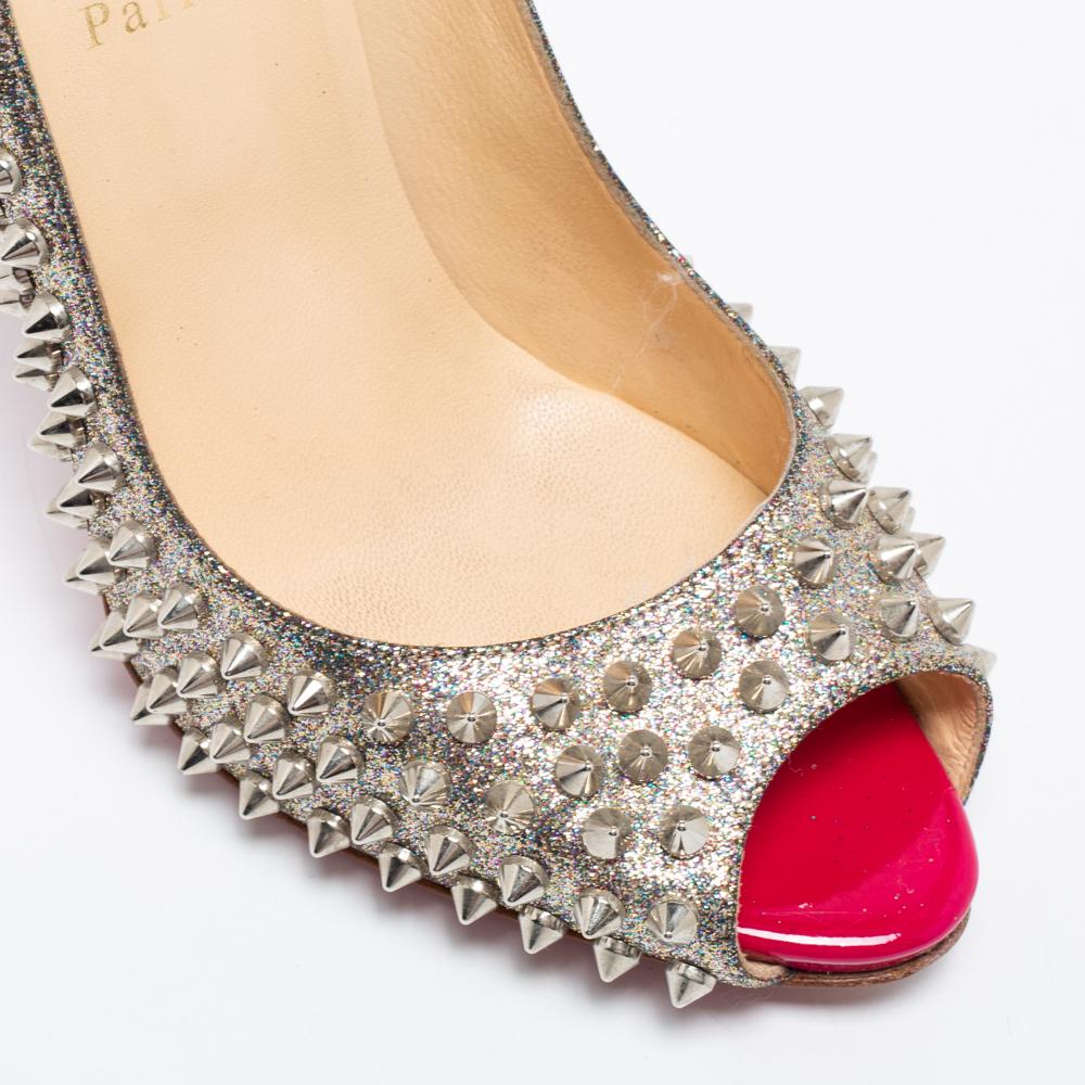 Women's Christian Louboutin Silver Glitter Spike Embellished  Peep Toe Pumps Size 40.5