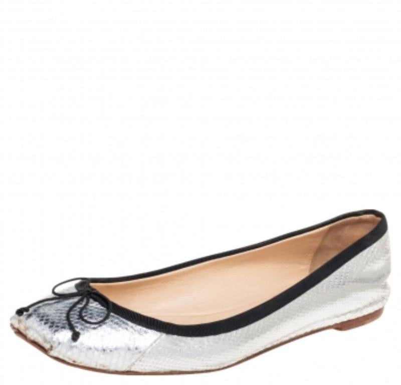Beige Christian Louboutin Silver Python Embossed Leather Ballet Flats Size 36.5 For Sale