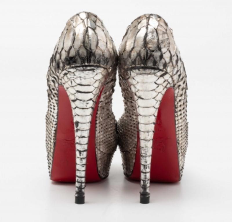 Christian Louboutin Silber Python Leder Lady Peep Toe Plateau Pumps Größe 37.5 Damen im Angebot