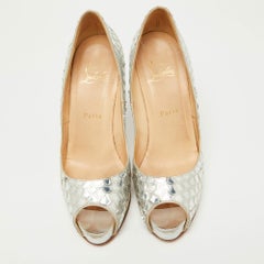 Christian Louboutin Silver Scaled Sequins and Leather Poseidon Pumps Size 38