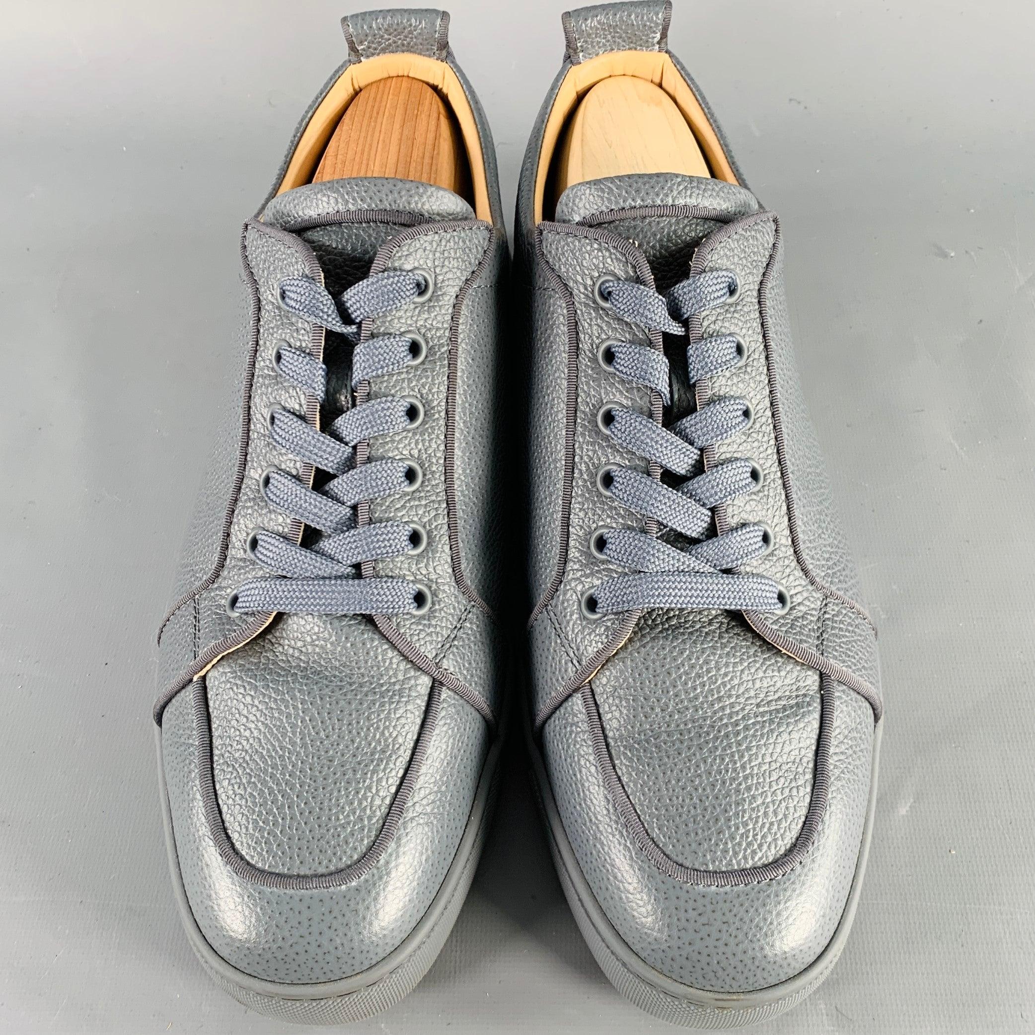 CHRISTIAN LOUBOUTIN Size 11 Rantulow Orlato Grey Slate Pebble Grain Leather Low Top Sneakers In Good Condition In San Francisco, CA