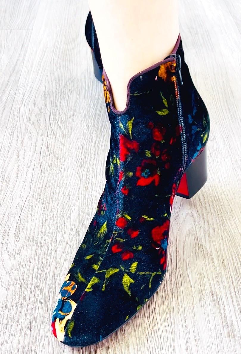 Christian Louboutin Size 39 Floral Bouquet Velvet Disco Ankle Boots Booties In Excellent Condition For Sale In San Diego, CA