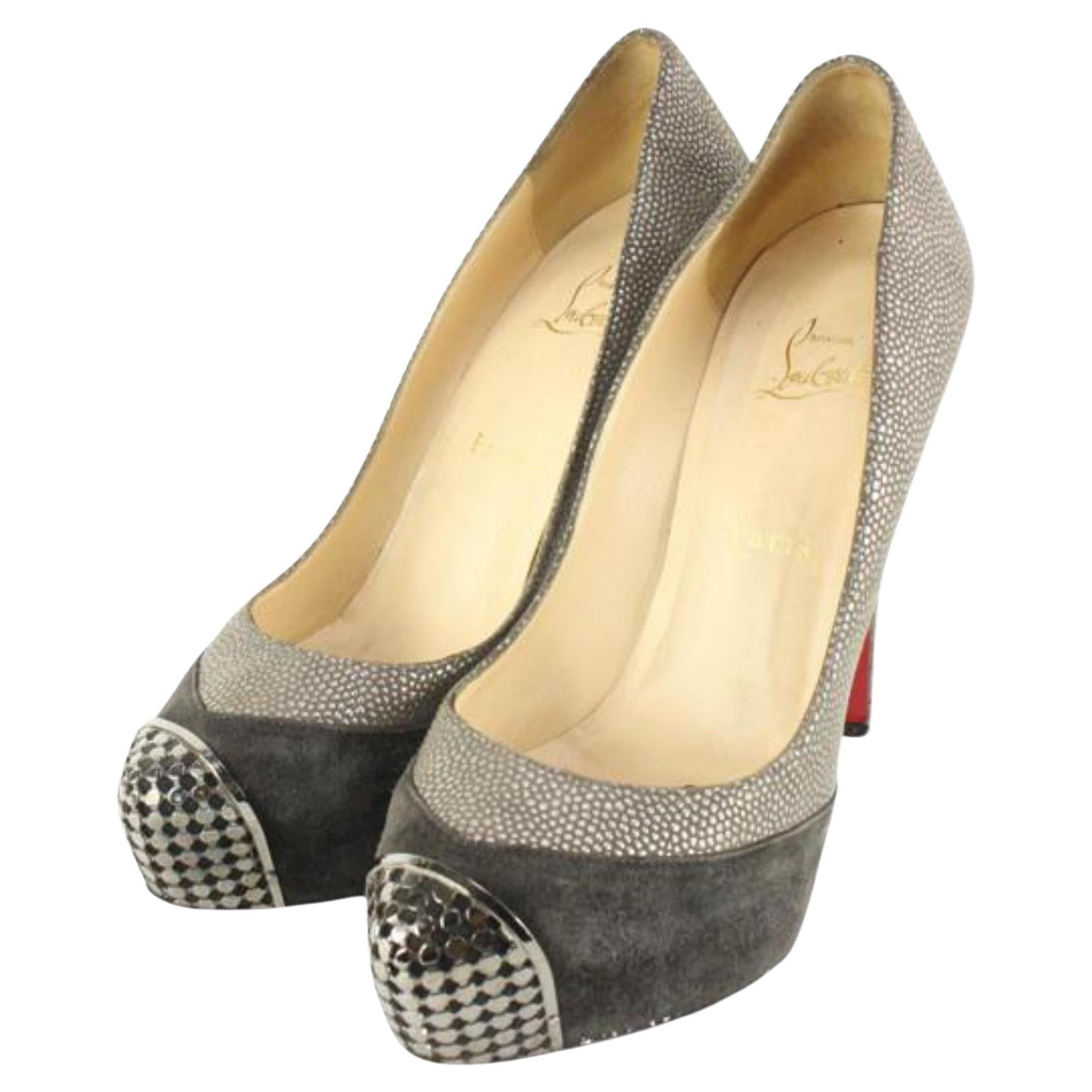 Christian Louboutin Size 39.5 Maggie Grey Red Bottoms Metal toe 45cl54s For Sale