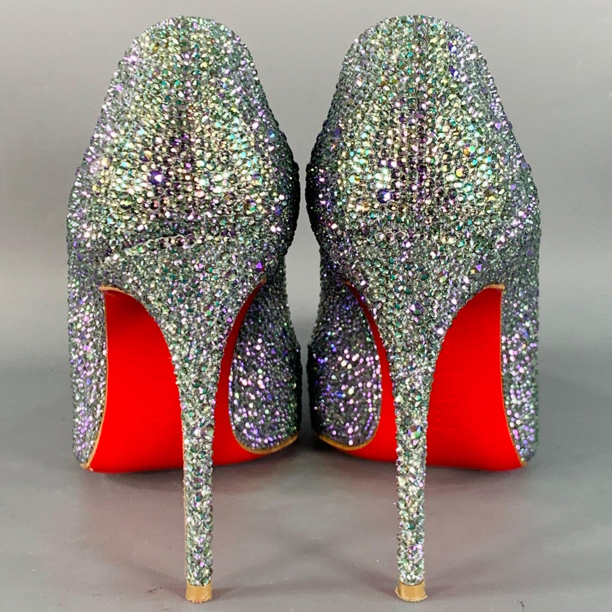 Beige CHRISTIAN LOUBOUTIN Taille 9.5 Kate Strass Multi Color Red Suede Rhinestones Pointed Toe Pumps en vente
