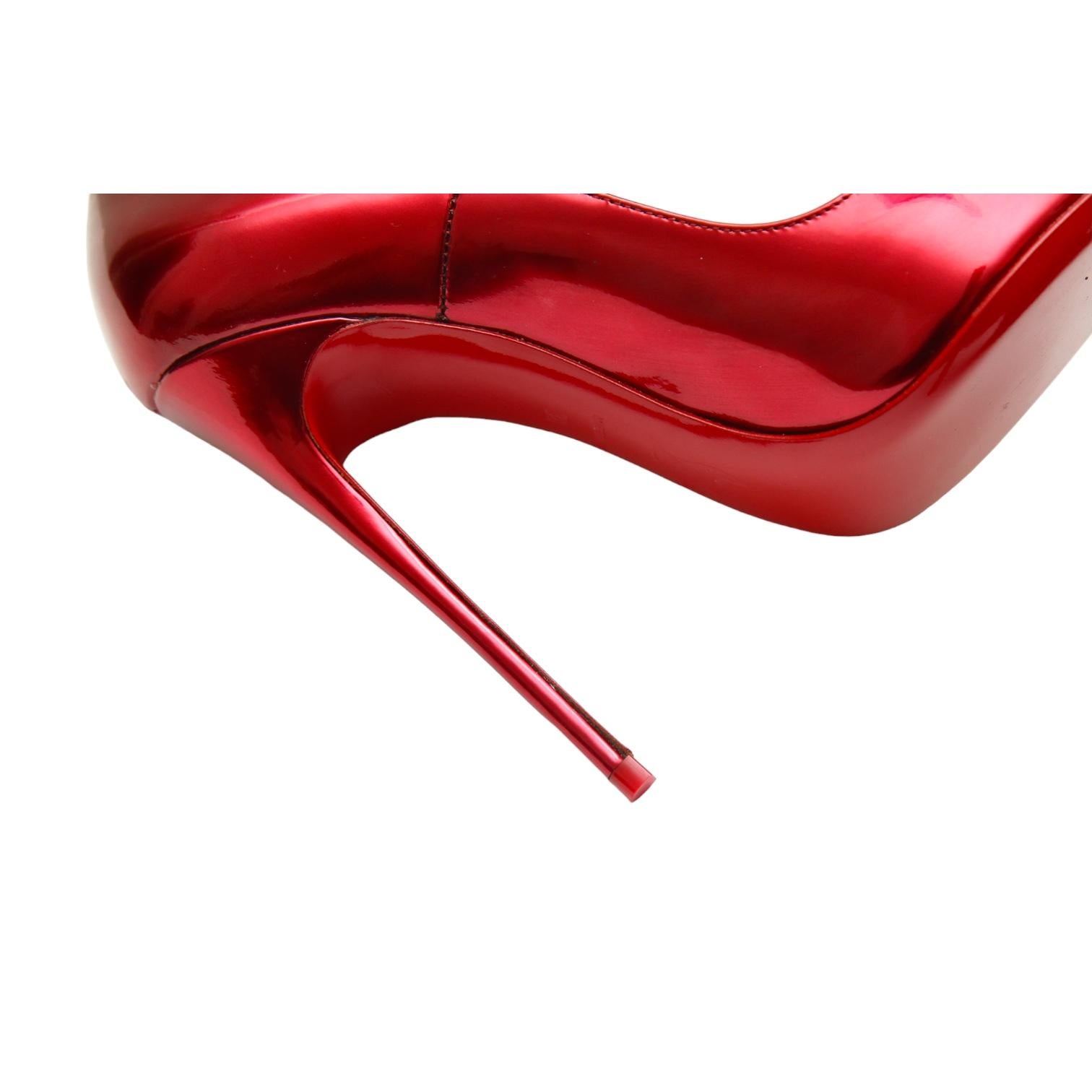 CHRISTIAN LOUBOUTIN So Kate 120 Red Patent Leather Pump Pointed Toe 38 7