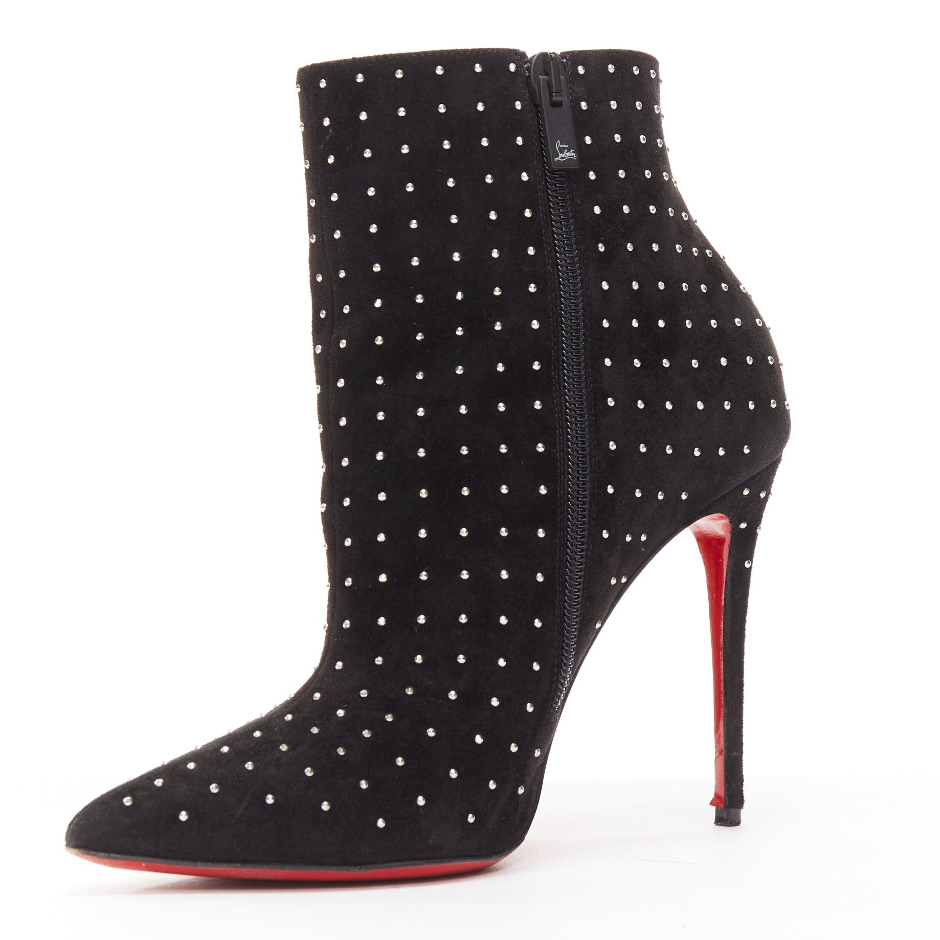 CHRISTIAN LOUBOUTIN So Kate Booty en daim noir orné de micro clous pointus EU36 Excellent état - En vente à Hong Kong, NT