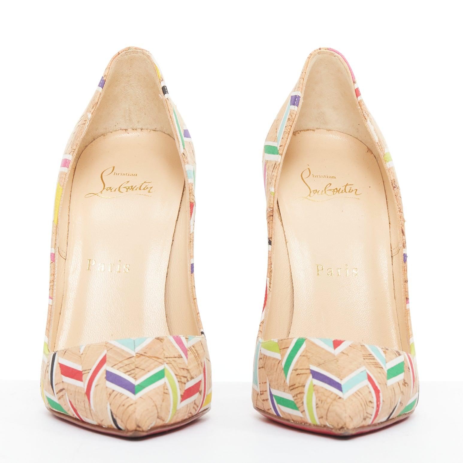 CHRISTIAN LOUBOUTIN So Kate Cork Chevron beige farbenfrohe Kalbsleder Pumps EU36.5 (Beige) im Angebot