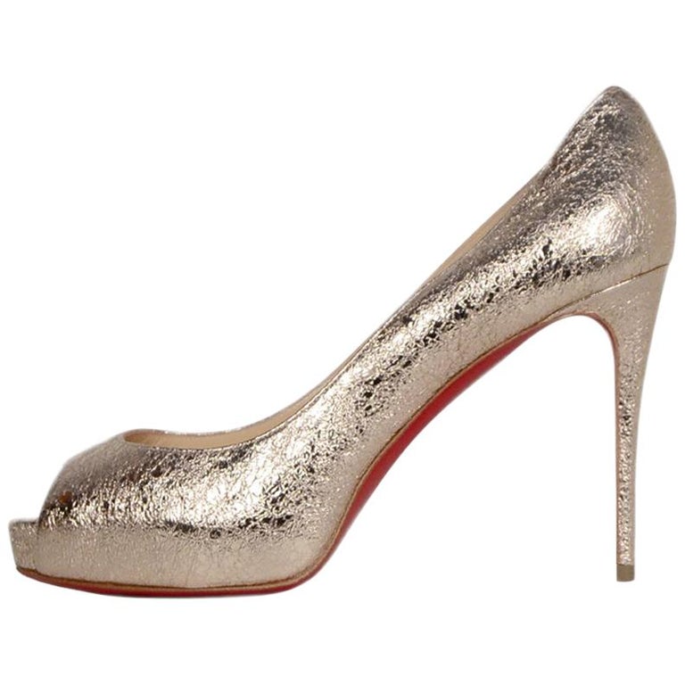 Christian Louboutin Specchio Leather New Very Prive 100 Peep Toe Pumps sz  37.5 For Sale at 1stDibs
