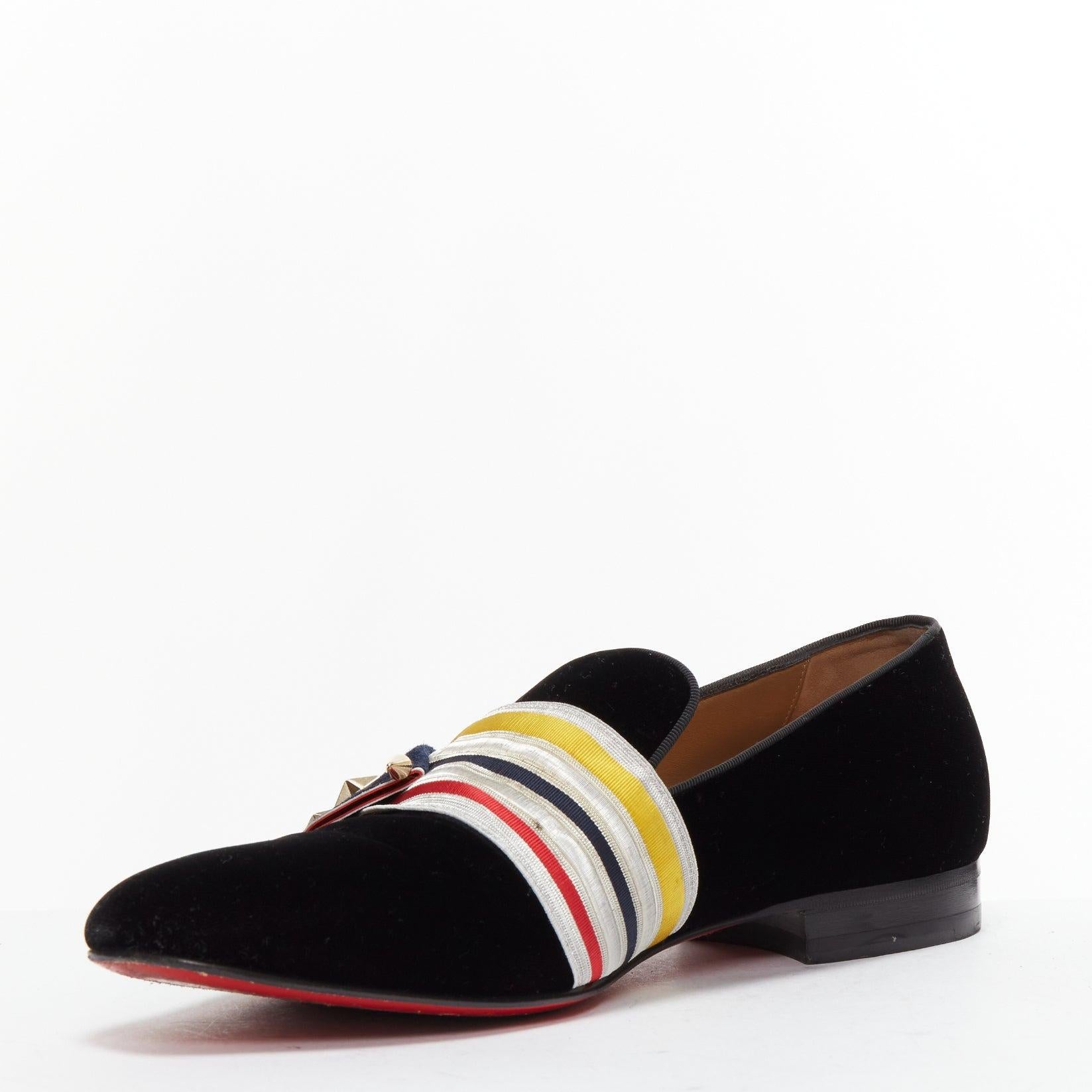 CHRISTIAN LOUBOUTIN St Ordre black velvet silver star badge loafers EU43 In Good Condition For Sale In Hong Kong, NT