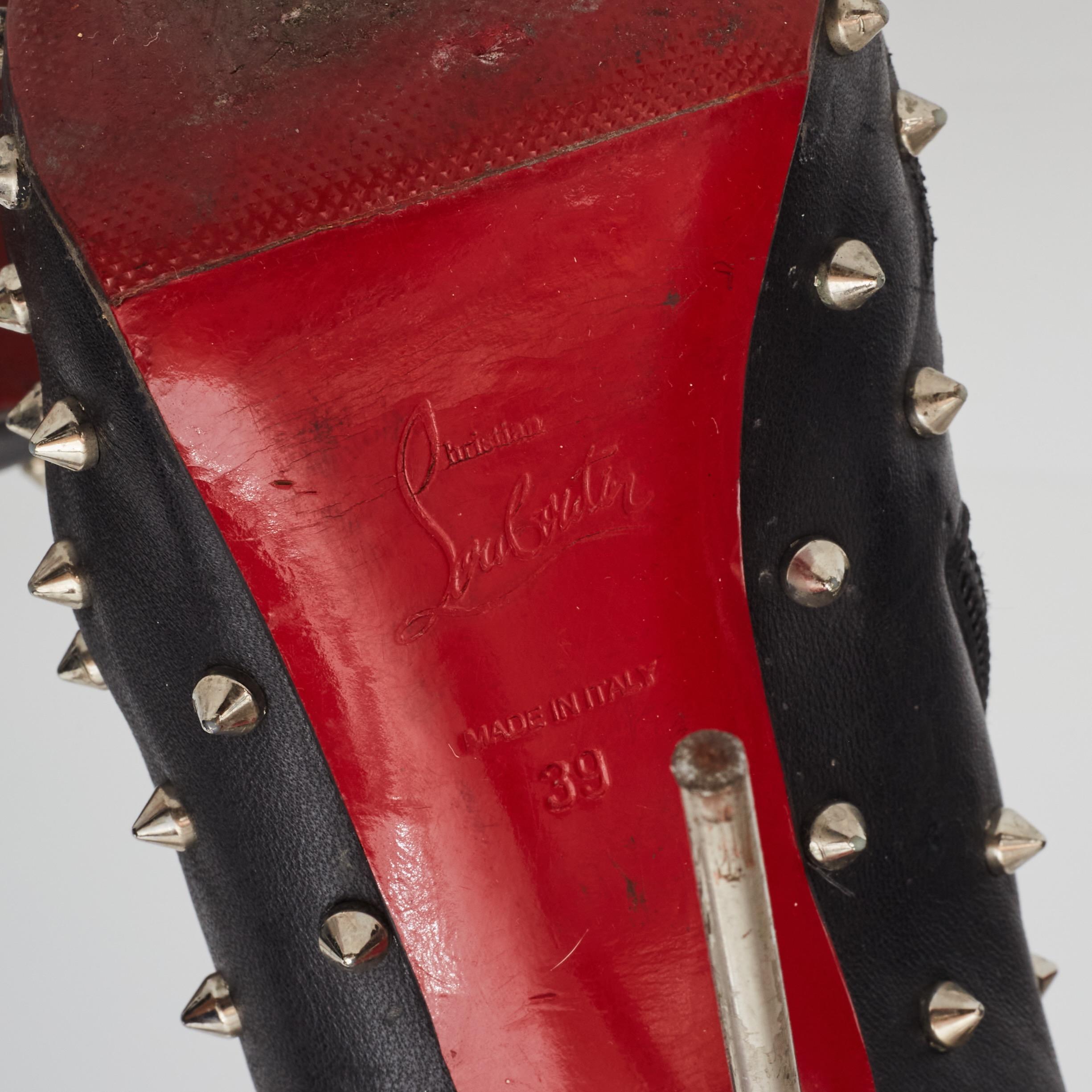 Christian Louboutin Studded Black Leather Booties (EU 39  US 8) For Sale 1