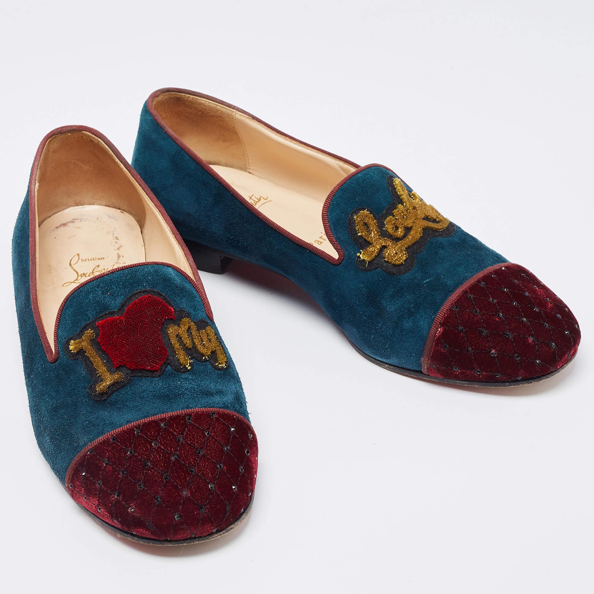 Christian Louboutin  Suede And Velvet I Love My Loubies Smoking Slippers Size 39 In Good Condition For Sale In Dubai, Al Qouz 2