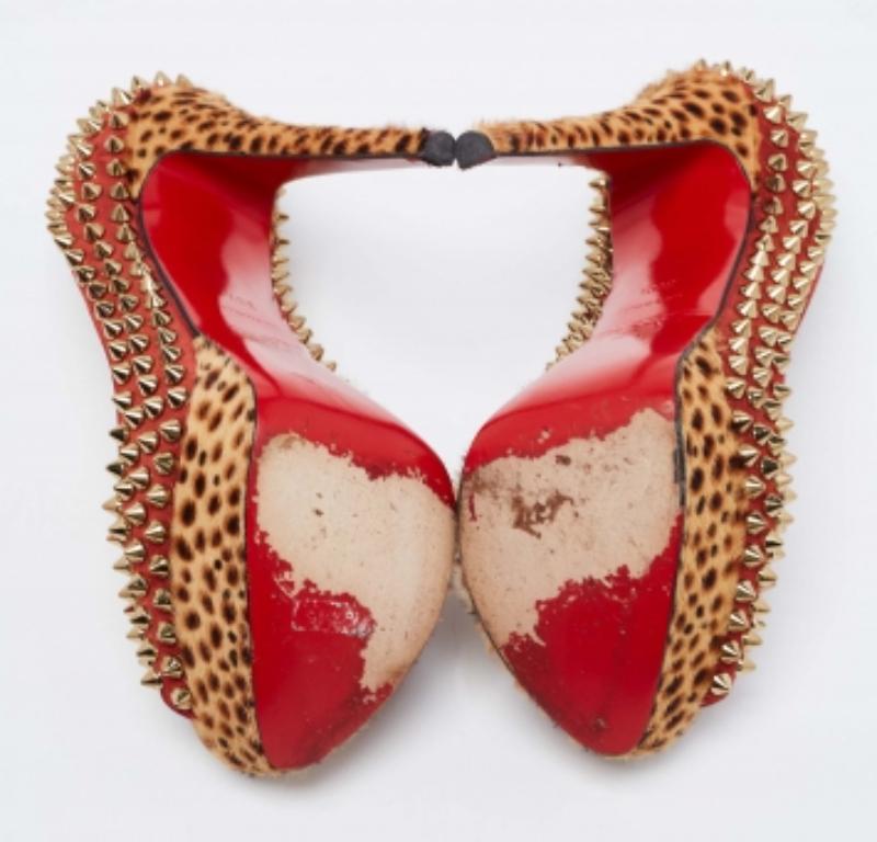 Christian Louboutin Pelo de becerro de ante Lady Peep Picos Plataforma Bombas Tamaño 36.5 Marrón en venta