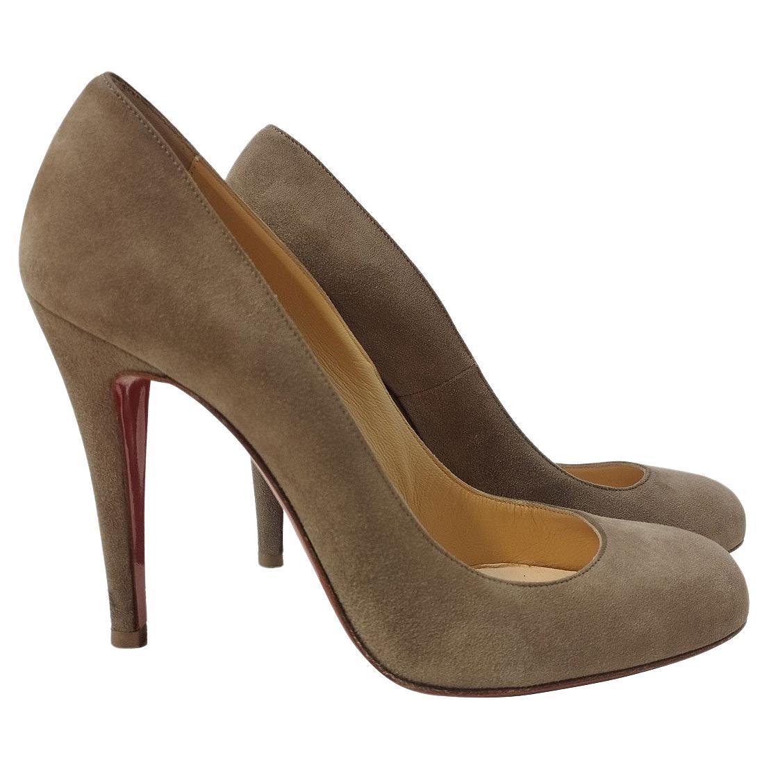 Christian Louboutin Décolleté en daim IT 37, 5 en vente