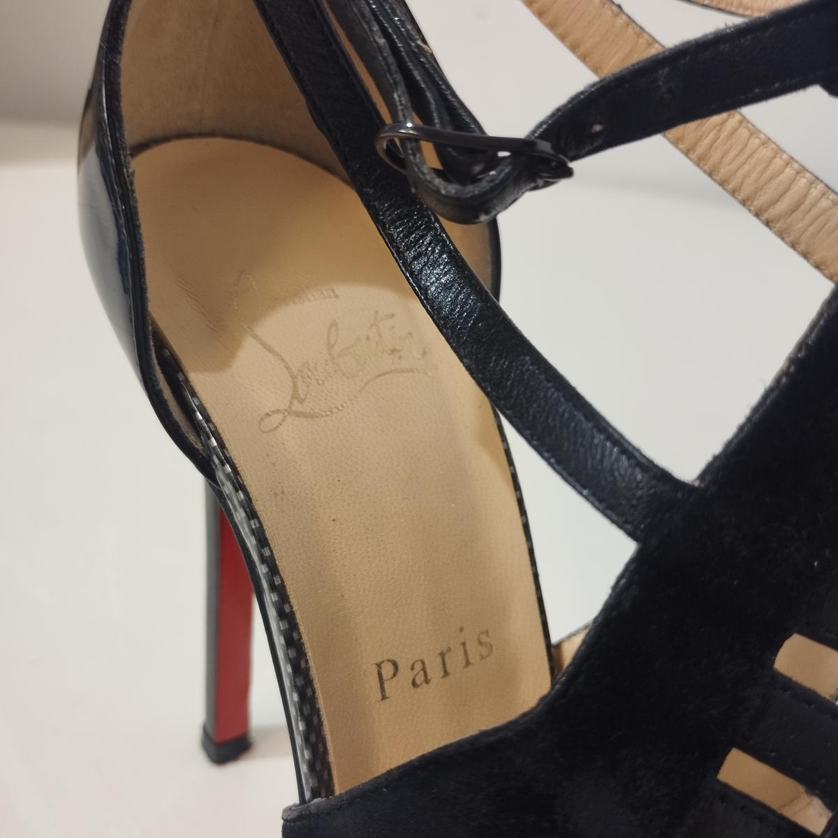 Christian Louboutin - Taille IT 37, 5 Pour femmes en vente