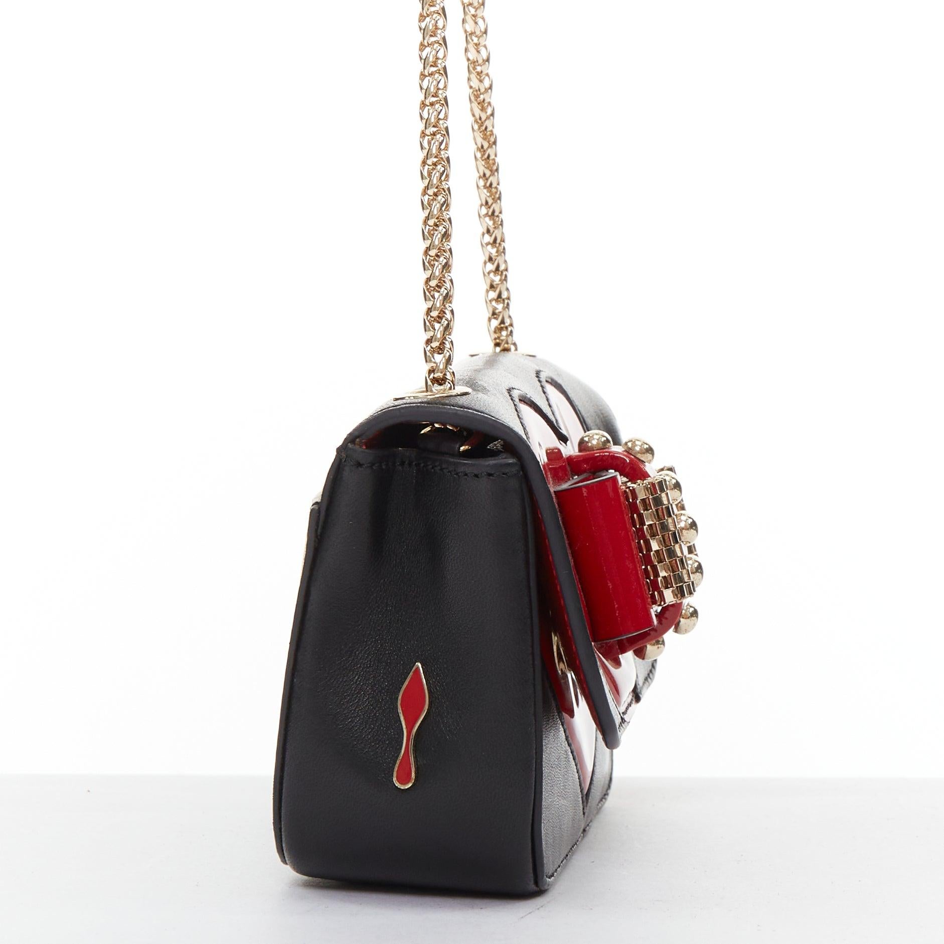CHRISTIAN LOUBOUTIN Sweet Charity Heart leather red patent mini crossbody bag In Good Condition For Sale In Hong Kong, NT